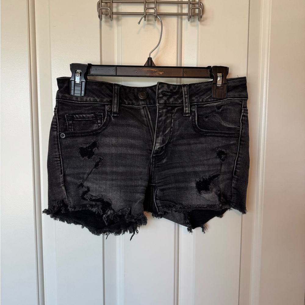 American Eagle Distressed Black Denim Shorts Size 4